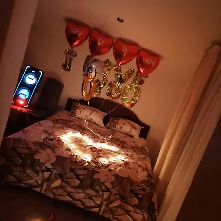 Lela Apartment *