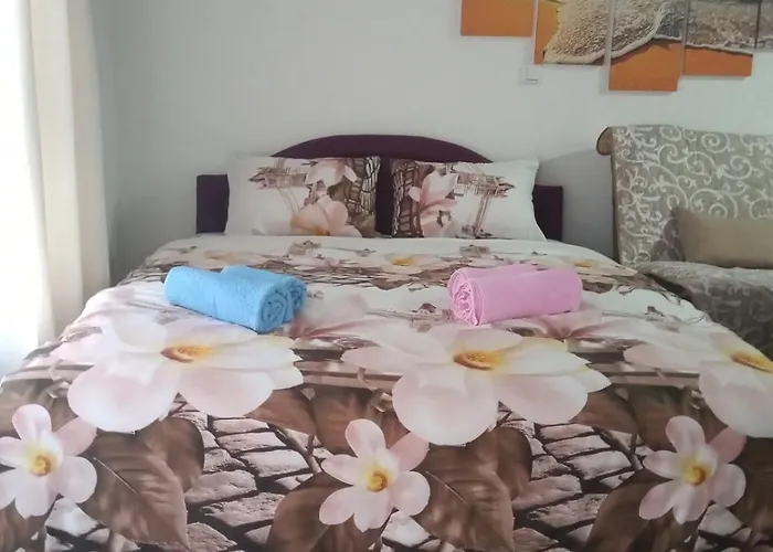 Lela Josanicka Banja